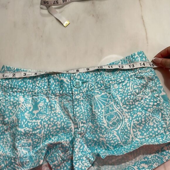 Lilly Pulitzer Shorts - Picture 6 of 8